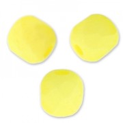 Alabaster Neon Yellow 3 mm veneers x50