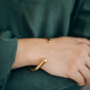 9x165mm 304L Stainless Steel Oval Design Bangle - Gold x1