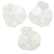 41x40mm Acetate Relief Flower Pendant - White Marble x1