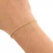 Curb Chainwith oval flat links 2,5mm light gold x1m