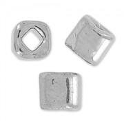 Cubes Toho 4 mm TC-04-711 - Nickel Plated Silver x10g|raw }}