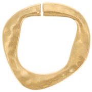 26x25.5mm Hammered irregular spacer - Fine gold plated x1