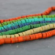 Heishi Coco beads 5 mm green x39 cm