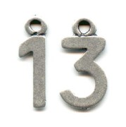 Number 13 charm x2|raw }}