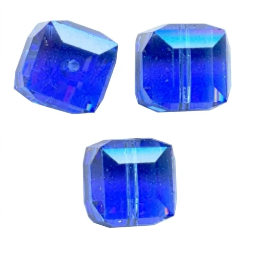 Cube Swarovski 5601 8 mm Sapphire x1