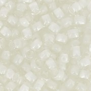 Toho Seed beads 11/0 TO11R981 - Crystal/Snow Lined x8g|raw }}
