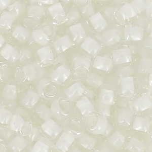 Toho Seed beads 11/0 TO11R981 - Crystal/Snow Lined x8g