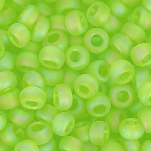 Toho Seed beads 11/0 TO11R164F - Trans. Rainbow Frost. Lime Green x8g