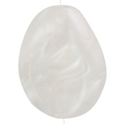 Flat irregular bead 25x20 mm in translucent resin - Pearlescent white x1