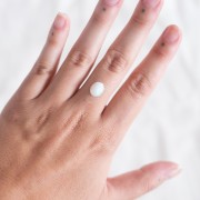 Ethiopian oval opal 9.7x7.8 mm - 1.40 cts