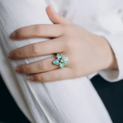 Flower ring 23x21 mm with epoxy resin - 304L Gold stainless steel - Pearlescent green x1