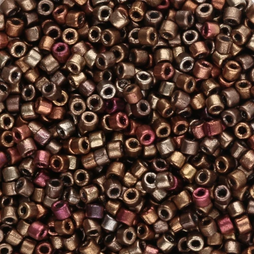 Matubo 10/0 Seed Beads, 2.1 mm - Gold Iris Metallic Matte, 10 g