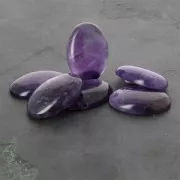 Oval cabochon 30x22mm Amethyst