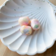 Irregular baroque bead in opaque resin 19x15 mm - Marbled Multicolored Pearl x1