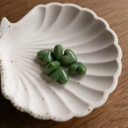 13x15 mm opaque resin heart beads - horizontal hole - Khaki marbled x6