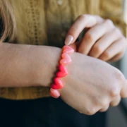 13x15 mm opaque resin heart beads - horizontal hole - Carmine Red x6