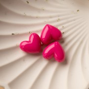 Heart bead 15.5x18 mm in opaque resin - horizontal hole - Pink fuchsia x1