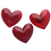 15.5x18 mm translucent resin heart bead - horizontal hole - Marbled garnet x1