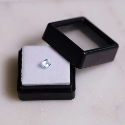 Rectangular Aquamarine 4.1x3.8 mm - 0.50 cts