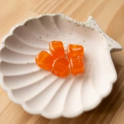 Irregular cube bead 15x13 mm in transparent resin - Orange x1