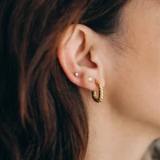 3 mm round earstuds with zirconium oxide - 304 stainless steel x2