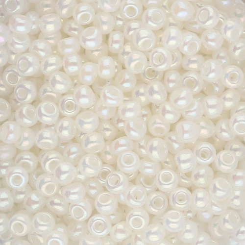Rockery 8/0 3 mm - White Alabaster Luster AB x20g