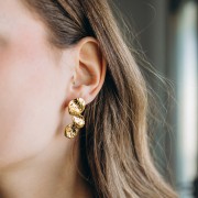 Hammered petal earrings 40x16 mm - 304L gold-plated stainless steel x2