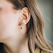 Twisted round hoop earrings 21 mm - 2.3 mm wire - 304L gold-plated stainless steel x2