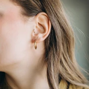 Twisted round hoop earrings 21 mm - 2.3 mm wire - 304L gold-plated stainless steel x2