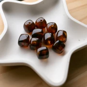 Irregular cube beads 16x17 mm - Translucent acrylic - Amber marble x10