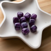Irregular cube beads 16x17 mm - Translucent acrylic - Purple marbled x10