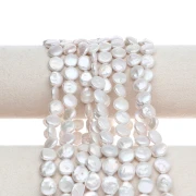 Irregular freshwater pearls - round palet 10 mm - Grade AA - White x1