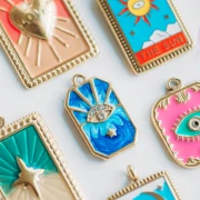 Rectangle eye pattern pendant 20x11 mm epoxy resin 304 stainless steel Gold Blue x1