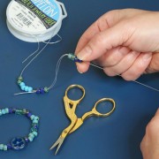 17 cm beading needle with hook eye x1