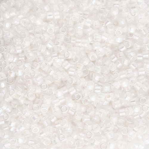 Miyuki Delica 11/0 DB0052 - Pale Peach Lined Crystal AB 100g pack