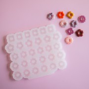 Géa Creations silicone mould for flower pendants 15 mm x1