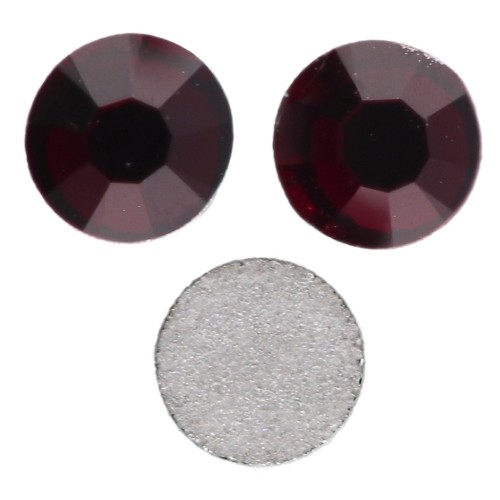 Preciosa Crystal Rhinestones (2 mm) - Vivid Siam x36