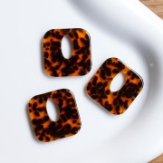 Square hollow acetate pendant 21 mm - Terrazzo Brown - Black x1