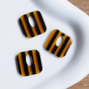 Square acetate pendant, hollow 21 mm - Striped Transparent brown - Dark brown