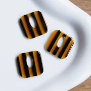 Square acetate pendant, hollow 21 mm - Striped Transparent brown - Dark brown