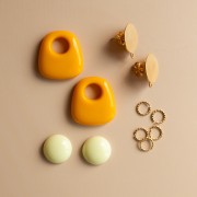 My DIY Jewelry - Trapeze shape dangling earrings kit - Orange version