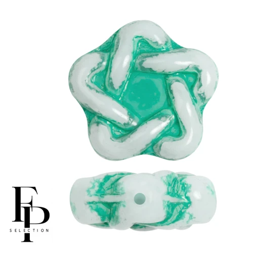 Elegant Star glass beads 12 mm - Light Green x10