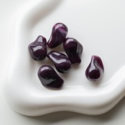 21x15 mm irregular beads in translucent resin - Purple marbled x10