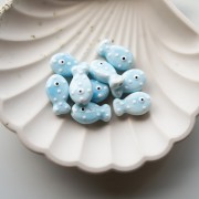 19x11.5 mm ceramic fish bead - Sky blue - White x1