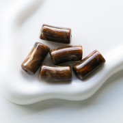 Curved tube beads 29x14 mm in opaque acrylic - Marbled Dark Brown - Beige x10