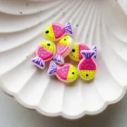 Glass fish bead 20x13 mm - polka dot pattern - Fluorescent yellow - Fluorescent pink - Violet x1