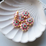 Round flattened glass bead 20 mm - Heart - Pink - Yellow - Red x1