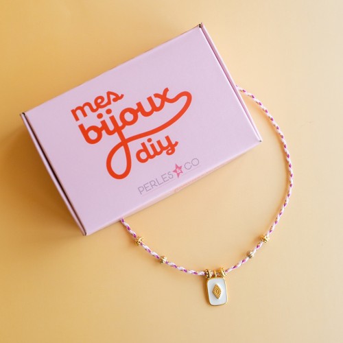 Mes bijoux DIY - Necklace kit with epoxy resin pendant - Pink version