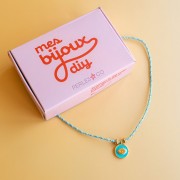 Mes bijoux DIY - Necklace kit with epoxy resin pendant - Blue version