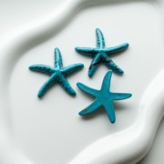 Starfish 37x38 mm resin pendant - Turquoise blue - Marbled black x1